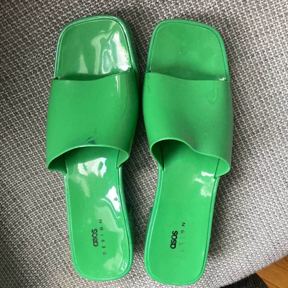 ASOS Women’s Green Chunky Sandal Size 11